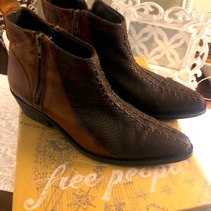 Free People Flying Ranch boots size 38